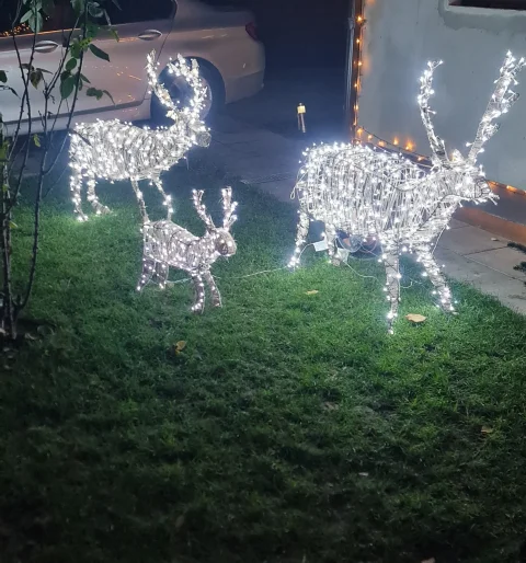 🦌 Ren luminos handmade pentru grădină și exterior – decor festiv LED