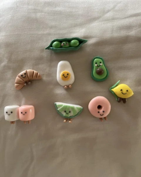 Magneti frigider handmade din foam clay