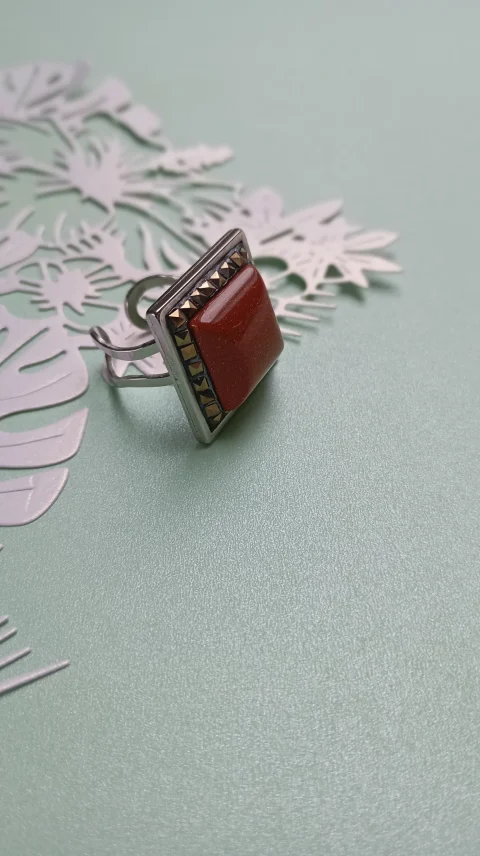 Inel Handmade cu Piatra Soarelui și Marcasite