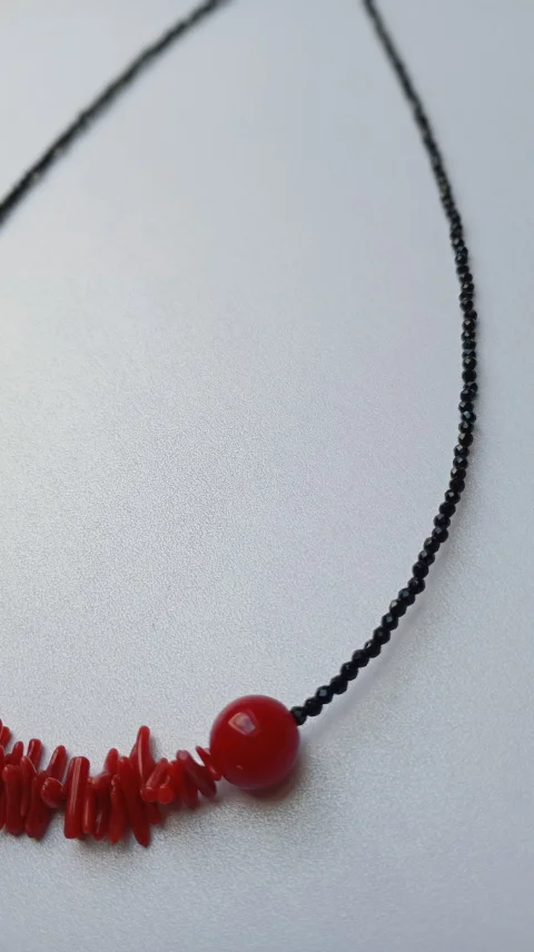 Set bijuterii de vara cu Jasp rosu, Coral si Spinel negru