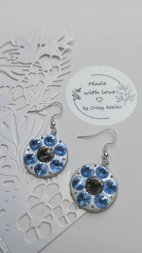 Cercei eleganti cu cristale Swarovski Light Sapphire si Black Diamond
