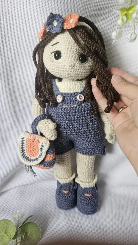 Papusa crosetata handmade, Amigurumi