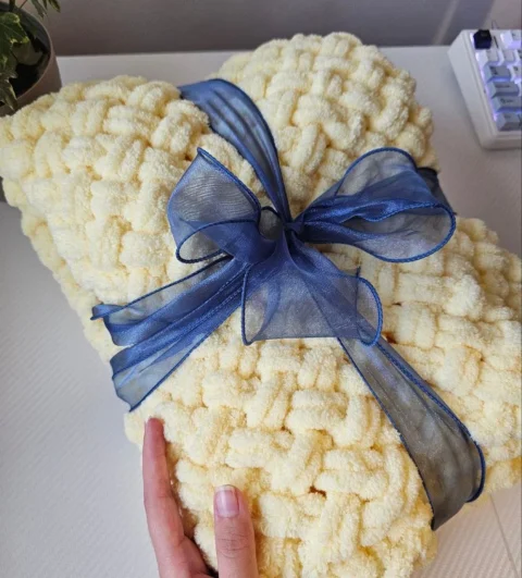 Patura Alize Puffy croșetata manual