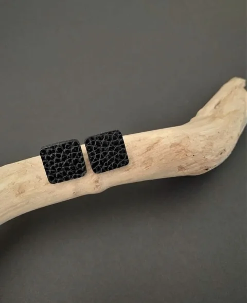 Cercei geometrici piele naturala