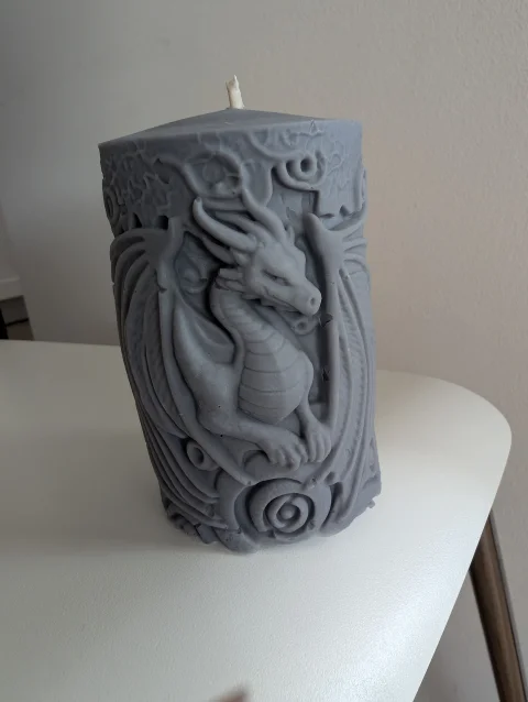 Lumânare artizanala dragon